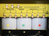 Transformateur d'isolement triphasé à alimentation directe usine, élévateur et abaisseur de tension 30KVA 50KVA 100KVA 200KVA 220V 380V 415V 480V