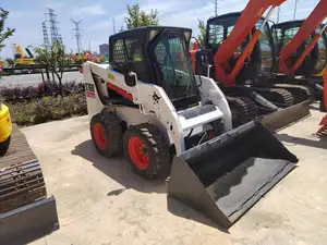 Mesin pemuat Skid Mini Bobcat S160 performa kuat bekas dengan ember sekop