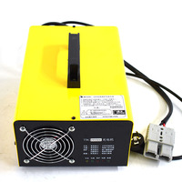 Fabriqué dans des usines chinoises, batterie intelligente avec ajout de fluide, chargeur portable 24V 30A pour chariot élévateur électrique