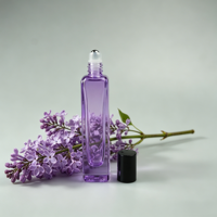 Flacon de parfum rond en verre borosilicate de 15 ml avec pulvérisateur à pompe et diffuseur à bâtonnets, fond épais, surface sérigraphiée mate