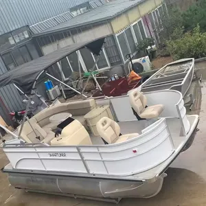 Mini barco de aluminio de 15 pies, crucero familiar, pesca, bote de remos, barcos de pontón a la venta