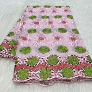 Bas prix en Chine prix d'usine tissu de dentelle de mariage ou chaussures de mariage en tissu de dentelle lourde à prix compétitif standard pour femmes - Product Image 1