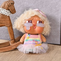 Figurine Squishy Crybaby de la Série Fantasy, Robe en Tissu Style Western à Jupe Arc-en-ciel, pour Vêtements de Poupée, à partir de 14 ans