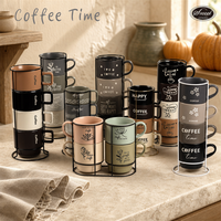 Collections de tasses à motifs bleus et blancs SWT, présentoirs saisonniers, cuisines chaleureuses et moments de café quotidiens
