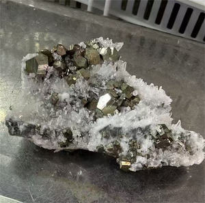 Di alta qualità naturale ruvido calcopirite minerale esemplare di pietra grezzo cubo pirite cristallo di quarzo per la decorazione domestica - Product Image 5