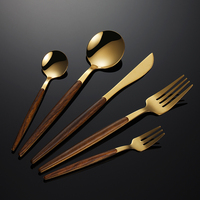 Vaisselle portable de luxe en acier inoxydable avec manche en bois, or et argent Couverts Argenterie Fourchette Cuillère Couteau Couverts Coffret