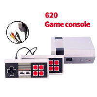Console de Jeu Rétro 8 Bits Mini TV à Succès – 620 Jeux Intégrés, Connexion Filaire, Prise en Charge Multi-Joueur, Manettes EU/GB/US