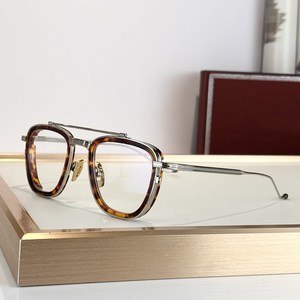 Gafas de Prescripción para Hombre con Montura Transparente de Aleación, Diseño Vintage, Ópticas de Lujo con Protección Anti Luz Azul, Ideales para Rostros en Forma de Diamante - Product Image 4