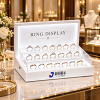 Boîte de présentation d'anneaux en acrylique personnalisée, transparente, pour le rangement de bijoux, avec éclairage LED et couvercle verrouillable