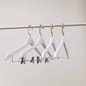 Colgador de <span class=keywords><strong>ropa</strong></span> de madera maciza blanca antideslizante con gancho plano de metal dorado y logotipo personalizado al por mayor, <span class=keywords><strong>para</strong></span> bolsos, baño y armario. - Product Image 2