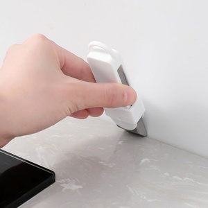 Nuevo y Potente Borrador Limpiador para Eliminar Manchas con Fineso Eficaz, con Mango - Product Image 5