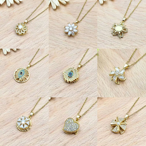 Magnifique collier pendentif tournesol en acier inoxydable pour femmes avec chaîne de clavicule de style géométrique pour collectionneur de bijoux de mode - Product Image 6