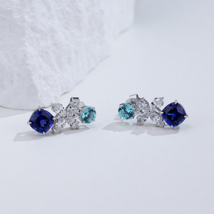 ต่างหูเพชรและไพลินทองคำขาว 14K รุ่น MSE-882 จาก Messi Jewelry สำหรับผู้หญิง - Product Image 2