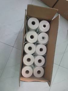 Fournisseur d'usine, sacs en t-shirt imprimés sur mesure, matériau recyclé avec soufflet latéral, poignée de veste, impression sérigraphique, MOQ 5000 pièces - Product Image 4