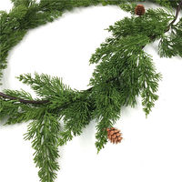 Guirlande de Noël décorative, design tendance, plante artificielle suspendue