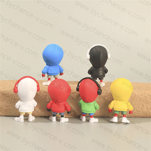 Juguete de diseñador de superhéroes más popular, Spiderman con Sudadera con capucha de moda, figura coleccionable de juguete para decoración del hogar - Product Image 3