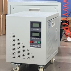 5000VA変圧器のステップアップとダウンAC 110 V <span class=keywords><strong>to</strong></span> <span class=keywords><strong>220V</strong></span> 220 <span class=keywords><strong>to</strong></span> 110 Voltage <span class=keywords><strong>Converter</strong></span> - Product Image 1