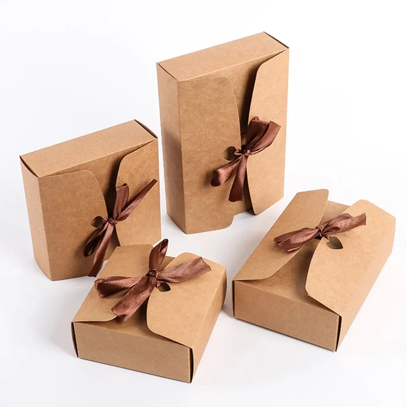 Kotak kemasan kertas Kraft hadiah cokelat persegi pernikahan desain baru dengan dasi pita