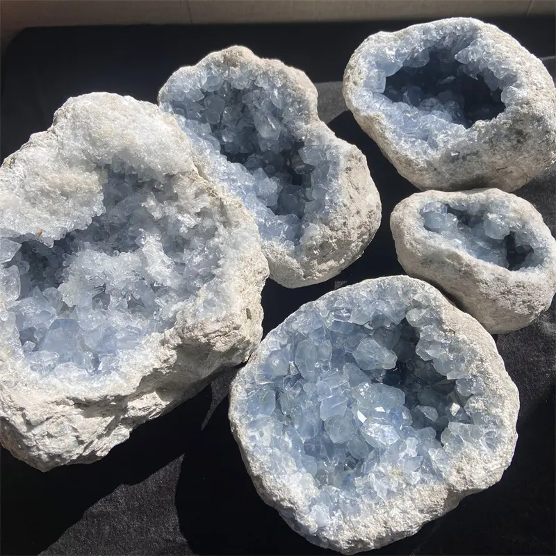 Batu kasar alami penyembuhan batu permata mentah Kyanite lubang Celestine Geode untuk dekorasi