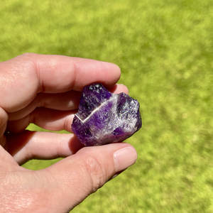 Piedra Natural Púrpura de Ensueño al por Mayor, Cristal Púrpura en Bruto para Decoración del Hogar, Fabricación de Joyas y Colección de Minerales - Product Image 5