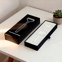 Boîte à rasoir en papier rigide noir, blanc et gris, avec logo personnalisé, fabriquée à la main, imprimée en CMYK avec laminage mat pour usage cosmétique