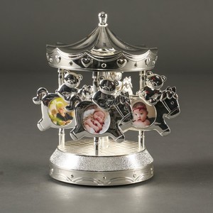 Sáng Tạo Hợp kim kẽm vàng bạc <span class=keywords><strong>Carousel</strong></span> hộp nhạc kết hợp khung ảnh studio Khung ảnh cưới - Product Image 3