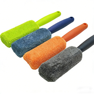Cepillo de microfibra para limpieza de llantas de coche, versión mejorada y alargada, para mantenimiento y detallado de ruedas. - Product Image 3