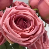B7008 pas cher Rose fleurs maison mariage décoration fleurs Offre Spéciale Rose 7 têtes soie Rose fleurs artificielles