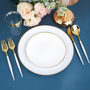 Tek Kullanımlık Plastik Parti Seti 25 Parça Modern Stil Beyaz Altın Kenarlı Siyah Tabak Bıçak/Çatal/Kaşık/Şarap Kadehi Düğünler İçin Kullanılır - Product Image 2