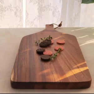 Wholesale Eco-Friendly Acacia Wood Chopping Cutting Board With Handle Rectangle Shape For Home Kitchen Use