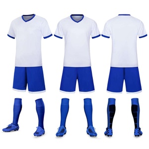 Maillots de football personnalisés en gros 2023 2024 Nouveau design 100% polyester Manches courtes Séchage rapide Anti-bactérien Respirant - Product Image 3