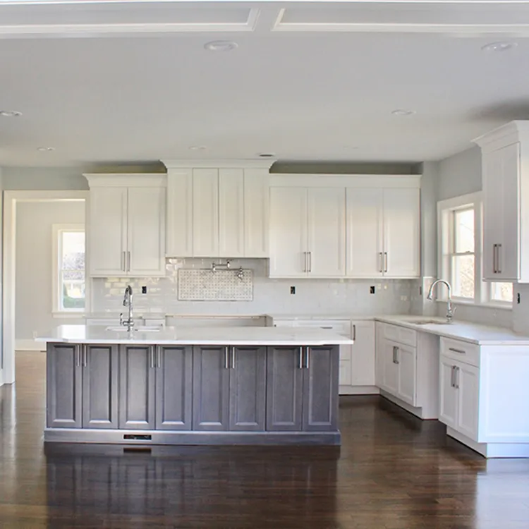 New Arriving Modern Kitchen design solid wooden modern kitchen cabinet