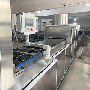 Ligne de production manuelle de bonbons durs ronds fourrés, machine à insérer des bâtonnets de sucettes - Product Image 2