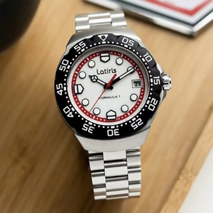 Ultimi Orologi di Lusso da <span class=keywords><strong>Uomo</strong></span> Serie F1, Movimento al Quarzo 38mm, <span class=keywords><strong>Quadrante</strong></span> in Vetro, Resistente all'Acqua 3BAR, Lancette Luminose - Product Image 1