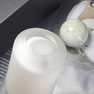 Envase de Perfume Redondo Vacío de Vidrio de Lujo con Pulverizador, 30ml/50ml/100ml, con Tapa de Rosca, Venta al por Mayor de Fábrica - Product Image 6