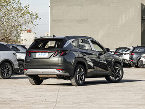 Hyundais Tucson รถขับด้านซ้าย1.5T 8At และ1.5T 7Dct ก๊าซมือสองรถยนต์เบนซินมือสอง2025ใหม่ - Product Image 6