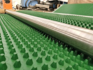 Planche <span class=keywords><strong>de</strong></span> drainage à fossettes <span class=keywords><strong>de</strong></span> 8 mm avec géotextile non tissé pour <span class=keywords><strong>mur</strong></span> <span class=keywords><strong>de</strong></span> soutènement <span class=keywords><strong>de</strong></span> bloc résidentiel - Product Image 6