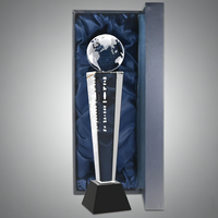 Trophée en cristal personnalisé par Noble Manufacturer avec globe gravé au laser, récompense annuelle pour les contributions exceptionnelles, les réalisations et la coopération