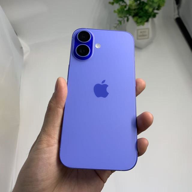 Hot Selling Item iPhone 16 Used Unlocked Original High Quality 128GB with 5g Smartphone Secondhand iPhone 16 Used Mobile