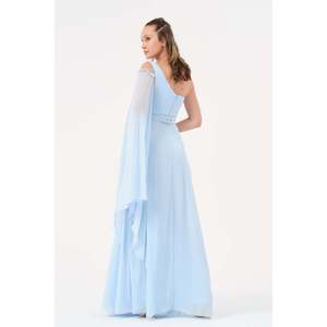 Chemisier décontracté élégant bleu ciel pour femme DANS, coupe confortable et tissu doux, disponible en tailles 38-42 - Product Image 2