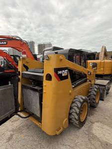 Cargadora de Ruedas Caterpillar Cat246d Usada en Excelente Estado y Alto Rendimiento, 4 Ruedas, Cat226b Cat246d en Venta - Product Image 2