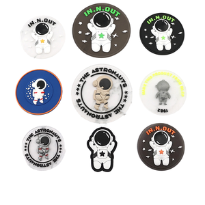 Silicone cao su may mặc phù hiệu nổi mềm PVC Logo vá móc vòng lặp nam châm cho SEW-On cho quần áo hành lý du lịch túi - Product Image 1