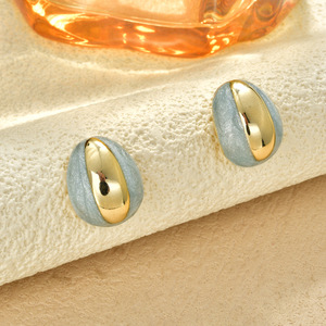 Fashion Stud <b>Earrings</b> Resin Gold Plated Women's 2026 New Trendy Design - Product Image 3