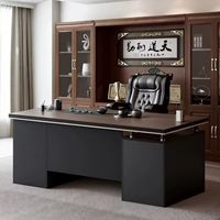 Bureau de direction minimaliste moderne, ensemble chaise de bureau et table d'ordinateur individuelle pour employé, poste de travail unique pour bureau