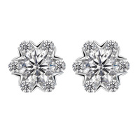Anting-anting stud Viti 925 Sterling Silver dengan desain bunga, moissanite potongan emerald, setting cakar, gaya romantis, untuk wanita, cocok untuk pernikahan dan sehari-hari