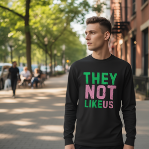 Camiseta Retro de Manga Larga Unisex con Cuello Redondo para Adultos, Ropa Promocional con la Frase "They Not Like Us" - Product Image 3