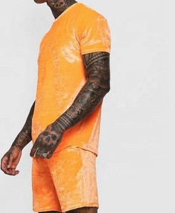 ชุดเสื้อยืดและกางเกงขาสั้นกำมะหยี่,ชุดสองชิ้นสำหรับผู้ชาย - Product Image 1