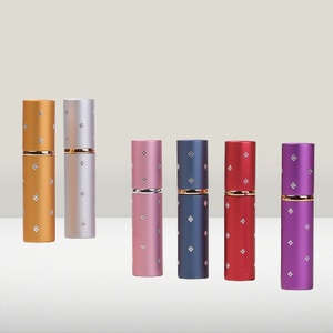 Nouvelle Lampe Torche LED Créative Promotionnelle 2026 en Forme de Rouge à Lèvres, Lampe Torche Rechargeable Commutable Idéale pour les Filles - Product Image 5