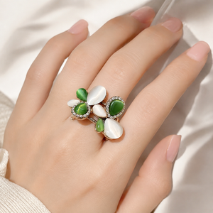 Anello Floreale da Donna Stile Occhio di Gatto, Accessorio per Dito da Indossare Ogni Giorno - Product Image 2