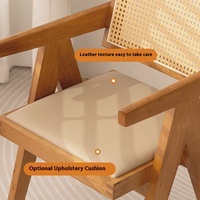 Fauteuil vintage en bois massif, siège en rotin tissé à la main pour salle à manger de style fermier